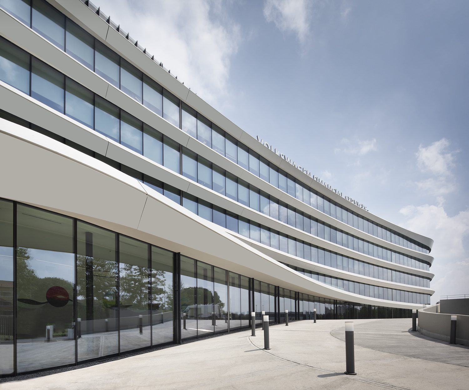 Ristrutturazione di “Arcadia Center” per nuovo Volkswagen Leasing & Bank Gmbh Headquarters